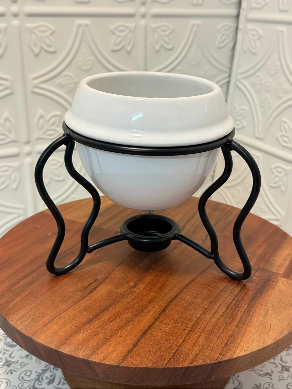 White Ceramic Fondue Pot with Black Metal Stand
